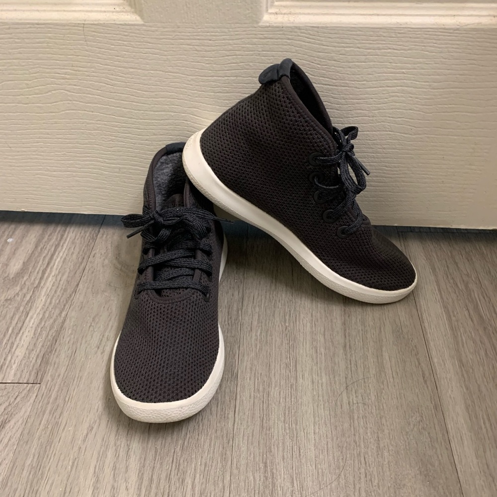 Allbirds tree topper shoes